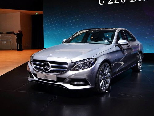 奔馳安全警示 部分進(jìn)口C級與E級汽車被召回，車主應(yīng)如何應(yīng)對？